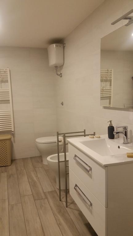 Le Bon Bon Apartment Наполи Екстериор снимка