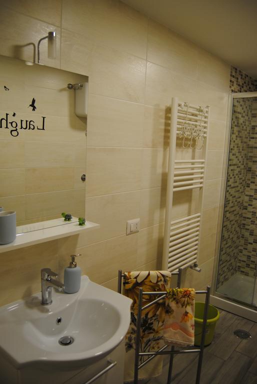 Le Bon Bon Apartment Наполи Екстериор снимка