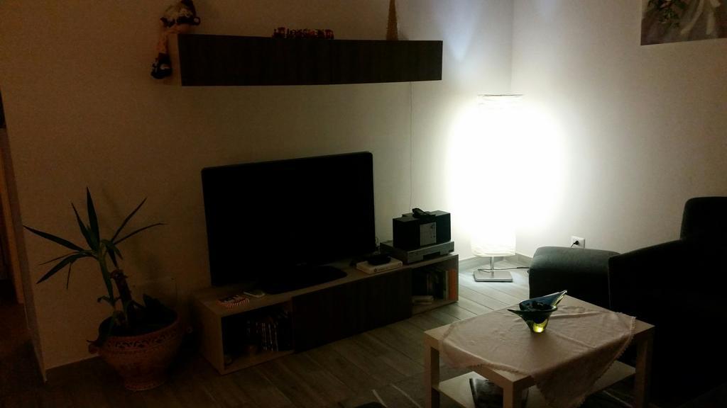 Le Bon Bon Apartment Наполи Екстериор снимка
